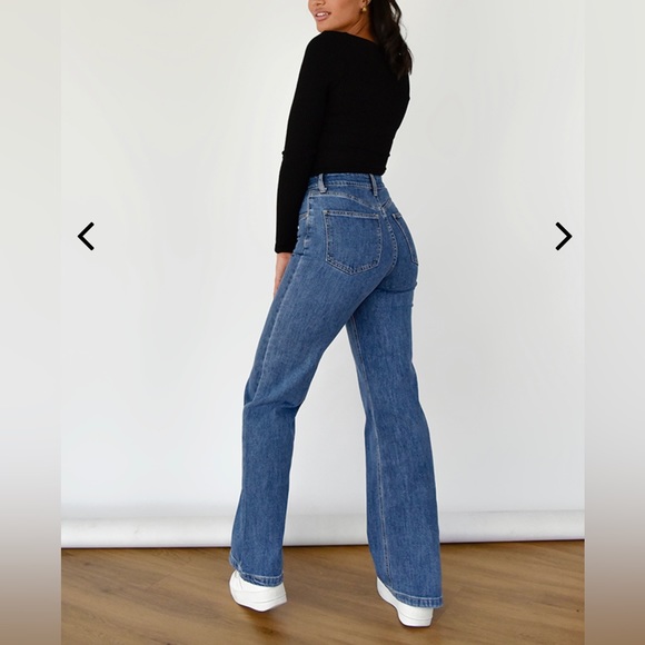 Outfitbook Flare Leg Jeans - Picture 2 of 2